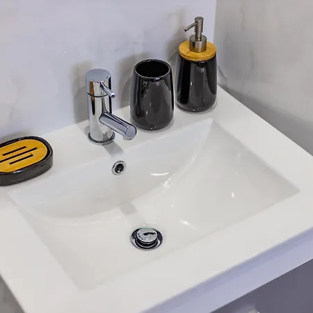 Pestana - In Center, Modern, New And Cozy * Porto