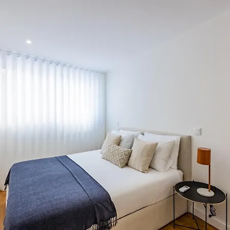 Pestana - In Center, Modern, New And Cozy *