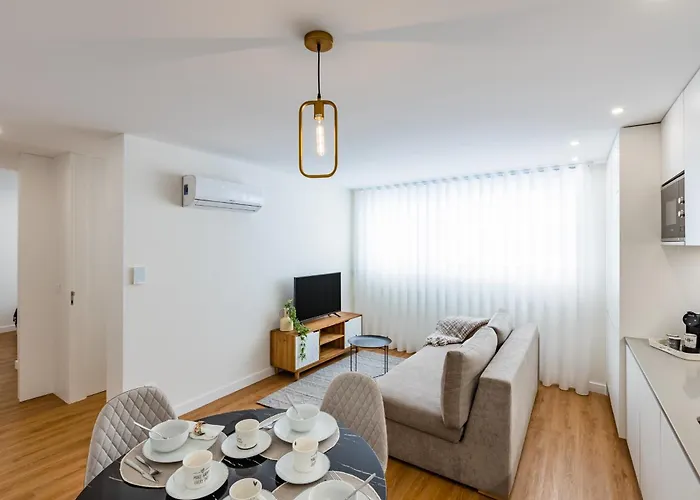 Pestana - In Center, Modern, New And Cozy Apartment *
