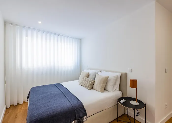 Pestana - In Center, Modern, New And Cozy *