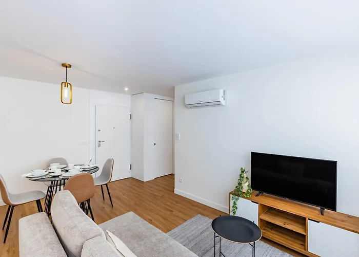 شقة Pestana - In Center, Modern, New And Cozy